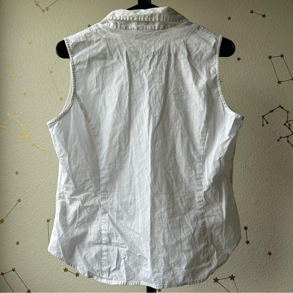 Vintage St. John’s Bay Petite Large White Sleeve-less Collared Blouse Top - Picture 2 of 4